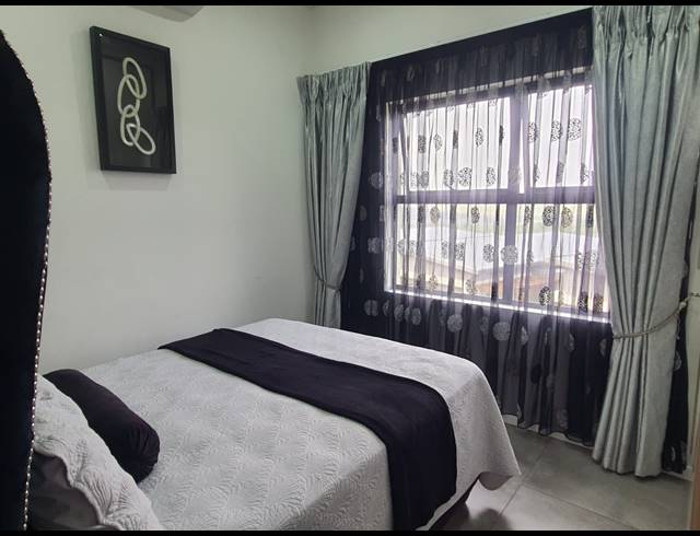 2 BEDROOM APARTMENT FOR SALE IN PALM LAKES ESTATE